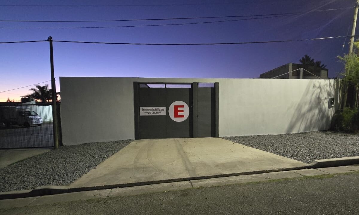 WhatsApp Image 2025-11-13 at 07.58.57 (1)