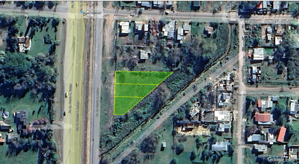 Vendemos en exclusividad 3 terrenos con frente a Roldán en la ciudad de Paysandú